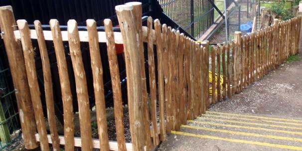 4---fencing-example.jpg 4---fencing-example.jpg